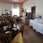 Fornaci מלון 2*