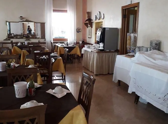 Fornaci Ξενοδοχείο 2*