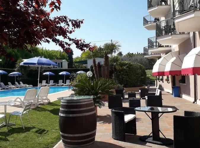 Fornaci Πεσκιέρα ντελ Γκάρντα